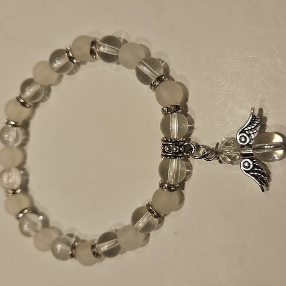 3 Lavender Tone, White & Clear Beads w/ Silvertone Accents Stretch Bracelets. - Picture 7 of 14